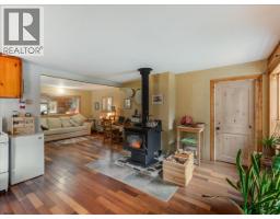 7515 Broadwater Road, Deer Park, BC V1N4V8 Photo 36