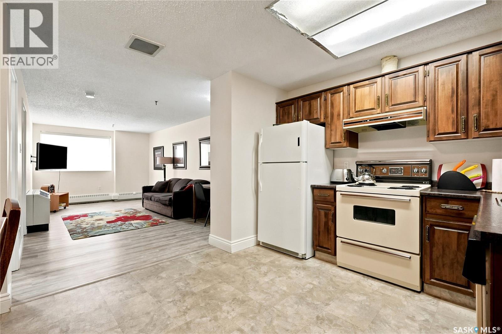 #802 315 5th AVENUE N - 29