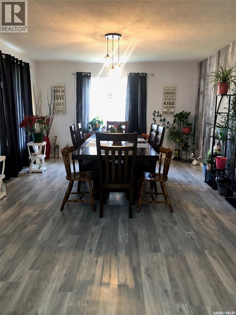 615 Mary STREET — photo 25