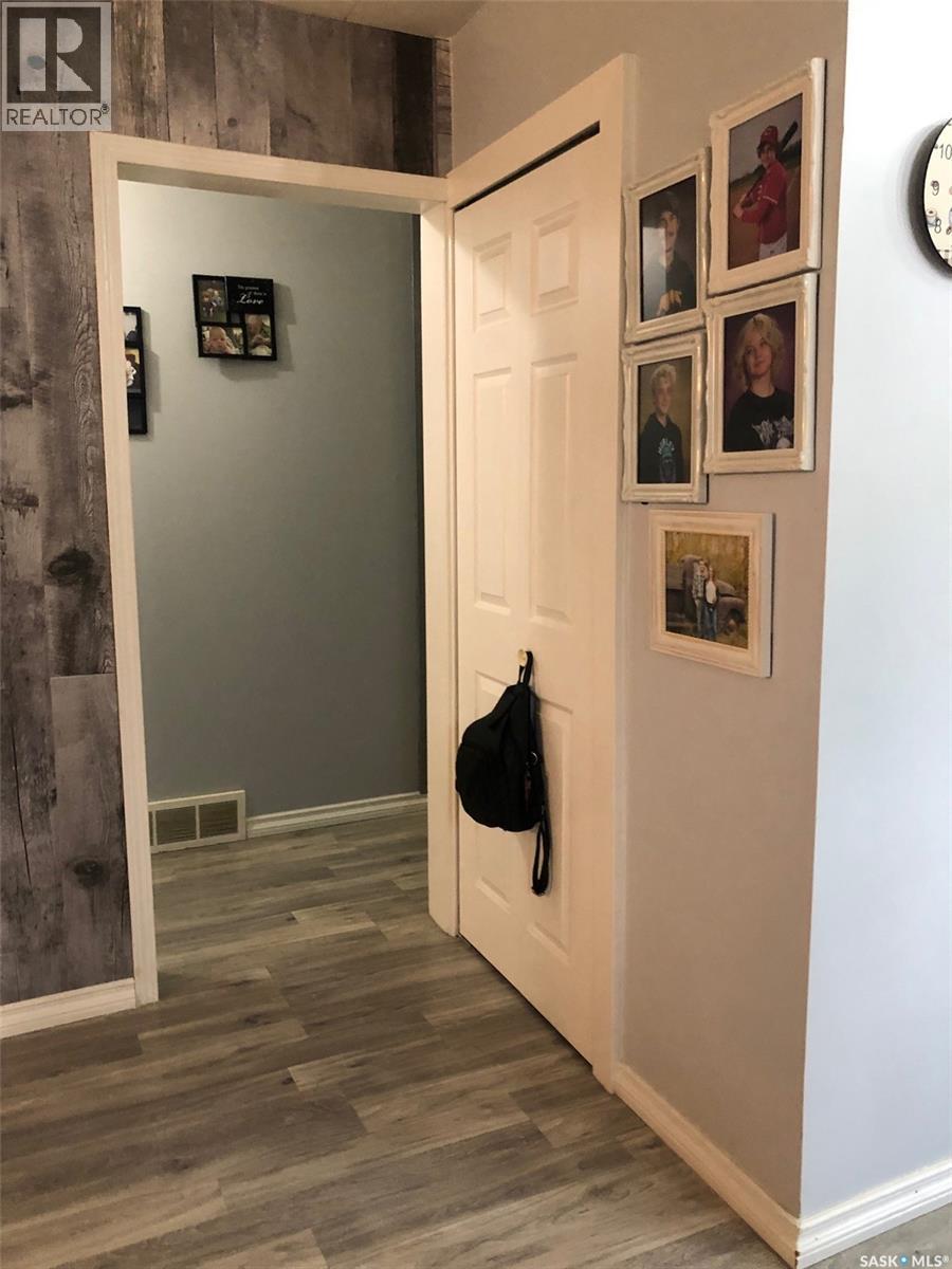 615 Mary STREET — photo 37