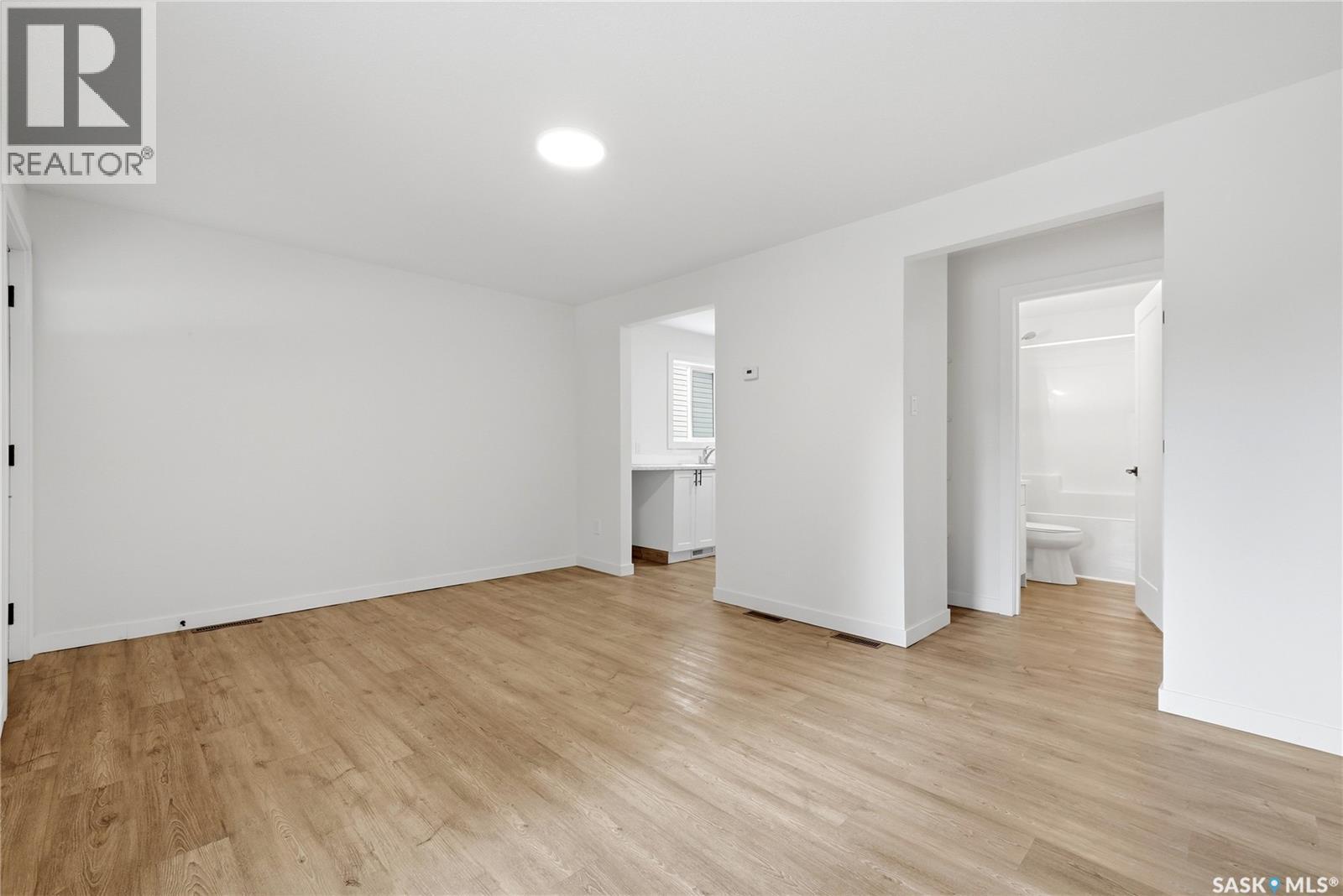 1736 Connaught STREET - 10