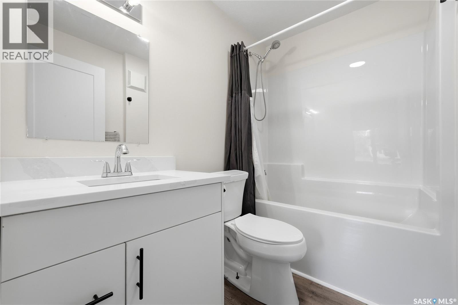 1736 Connaught STREET - 19