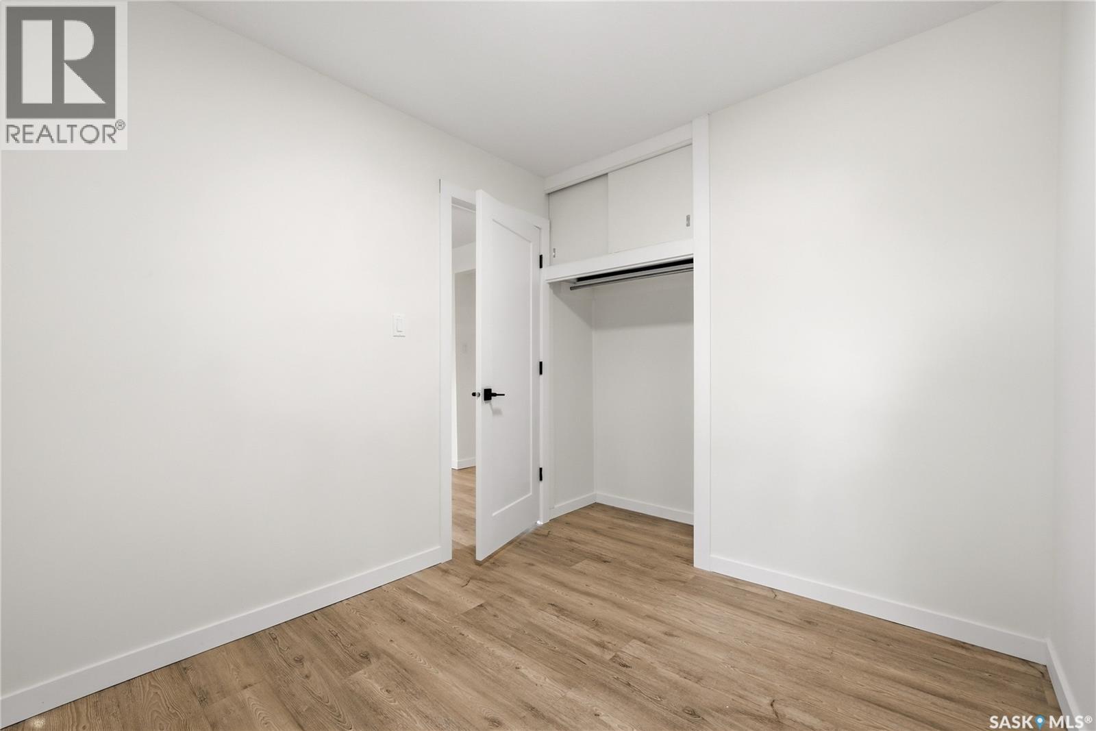 1736 Connaught STREET - 22