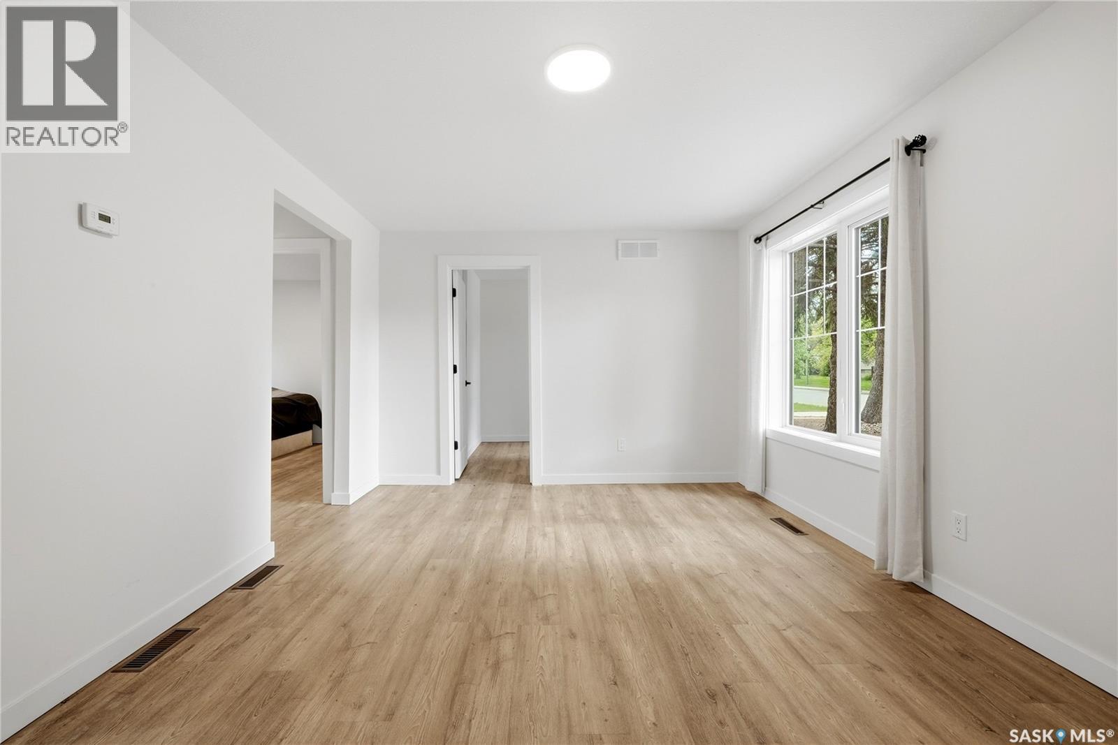 1736 Connaught STREET - 7