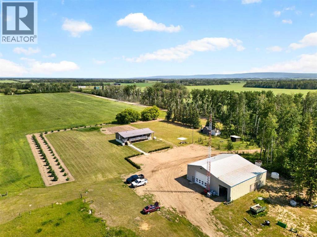 15176 TWP RD 1052 - 1