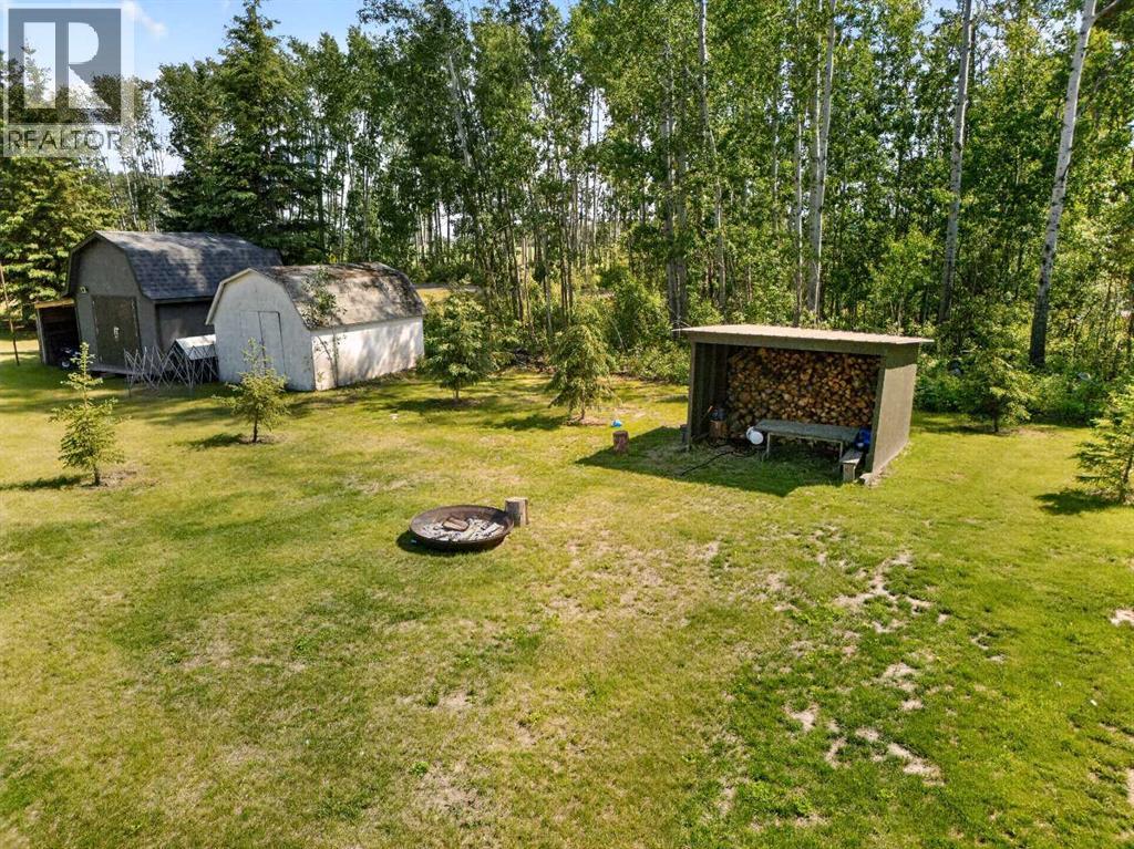 15176 TWP RD 1052 - 44