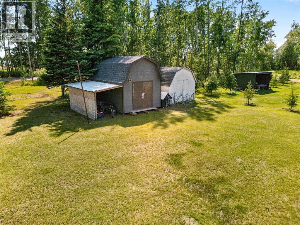 15176 TWP RD 1052 - 45