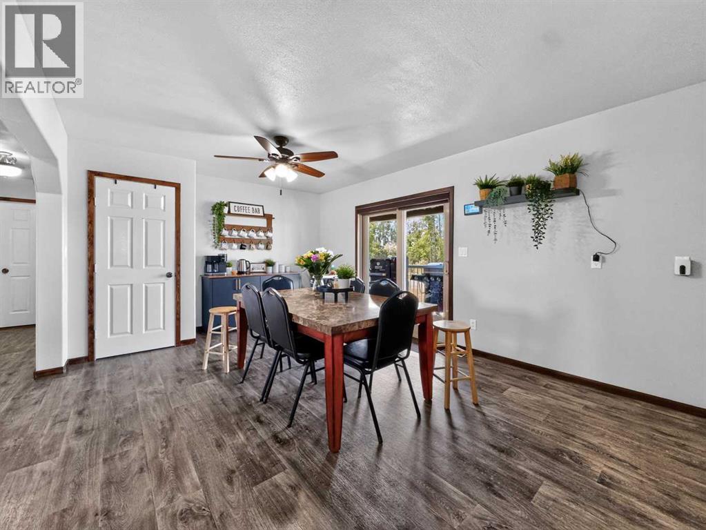 15176 TWP RD 1052 - 8