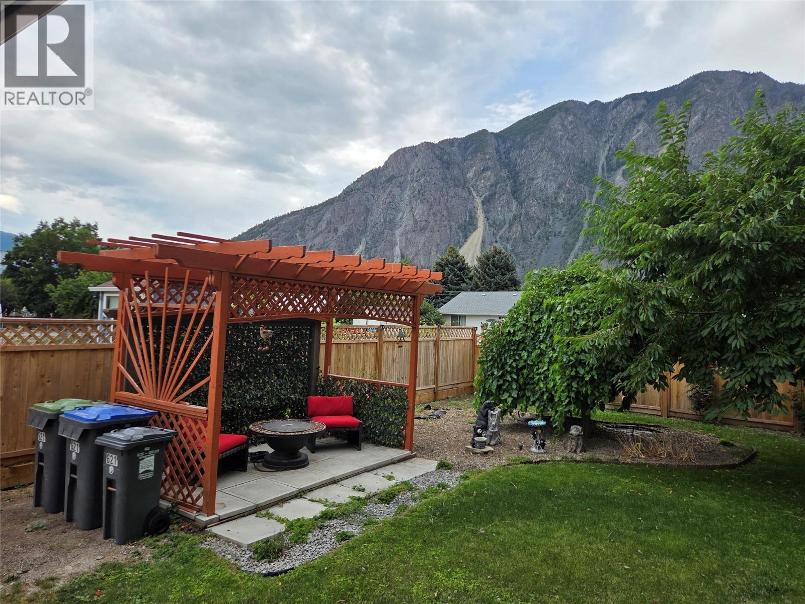 621 10th Avenue - 36