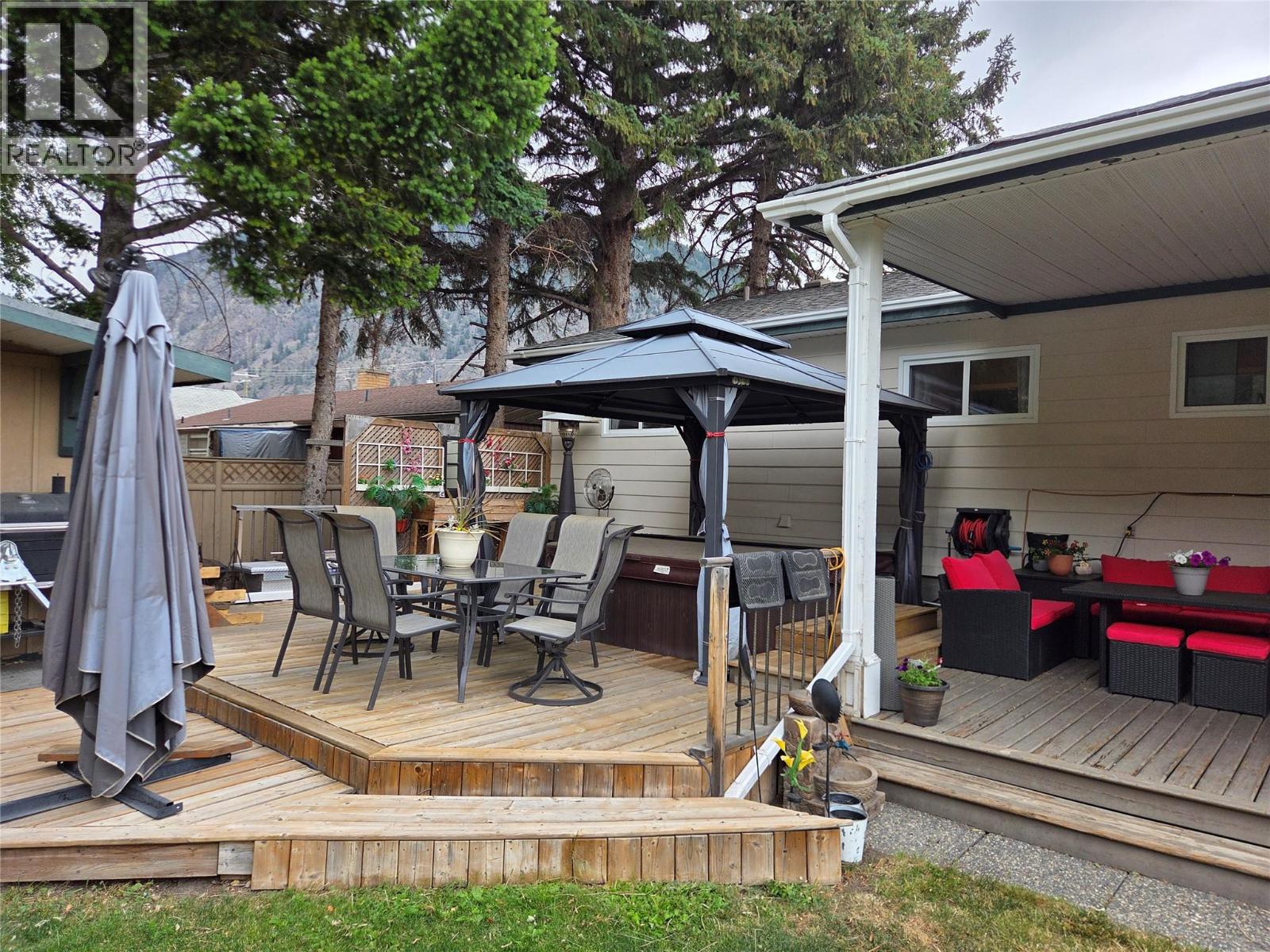 621 10th Avenue - 42