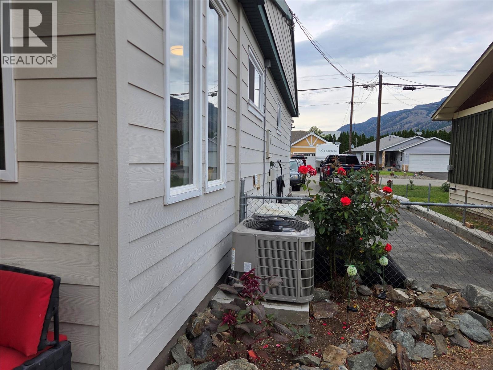 621 10th Avenue - 39