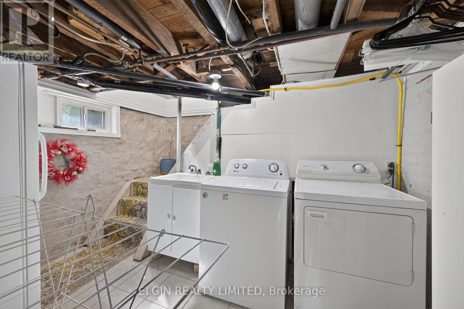 25 LOCUST STREET - 22