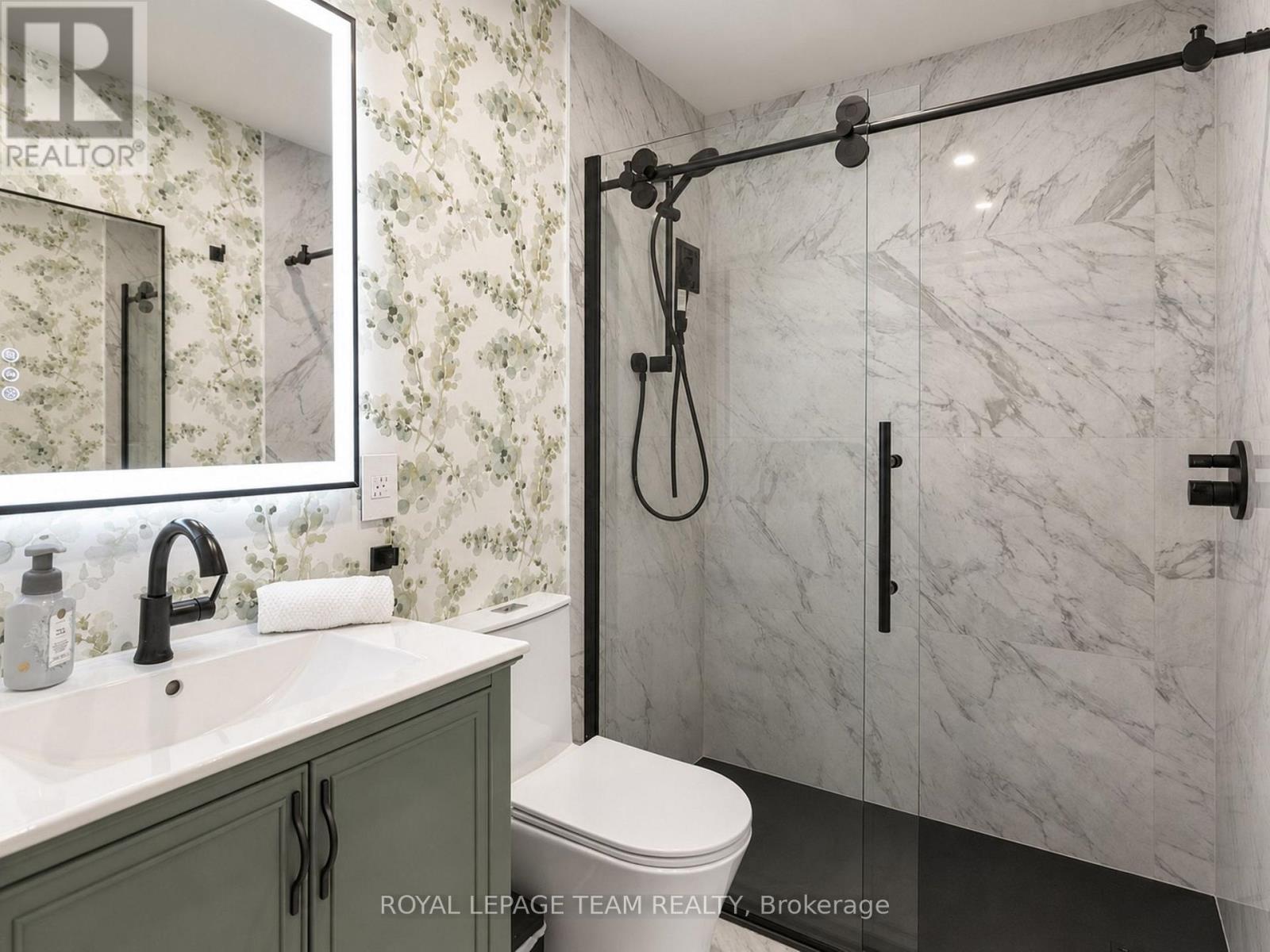 1 Bed, 1 Bath House for Rent in Ottawa – 2 – 15 MURRAY STREET, Ottawa – MLS# X13482296 - Image 13