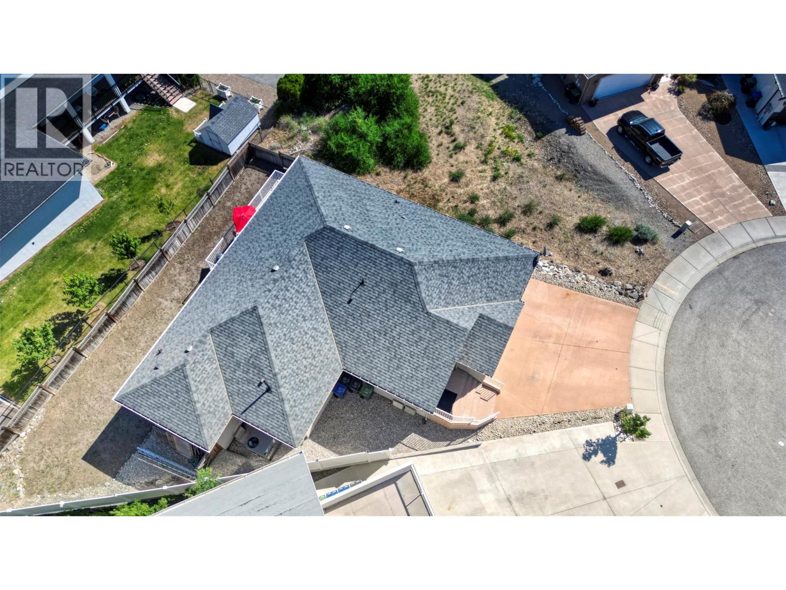 6950 CABERNET Place, Oliver