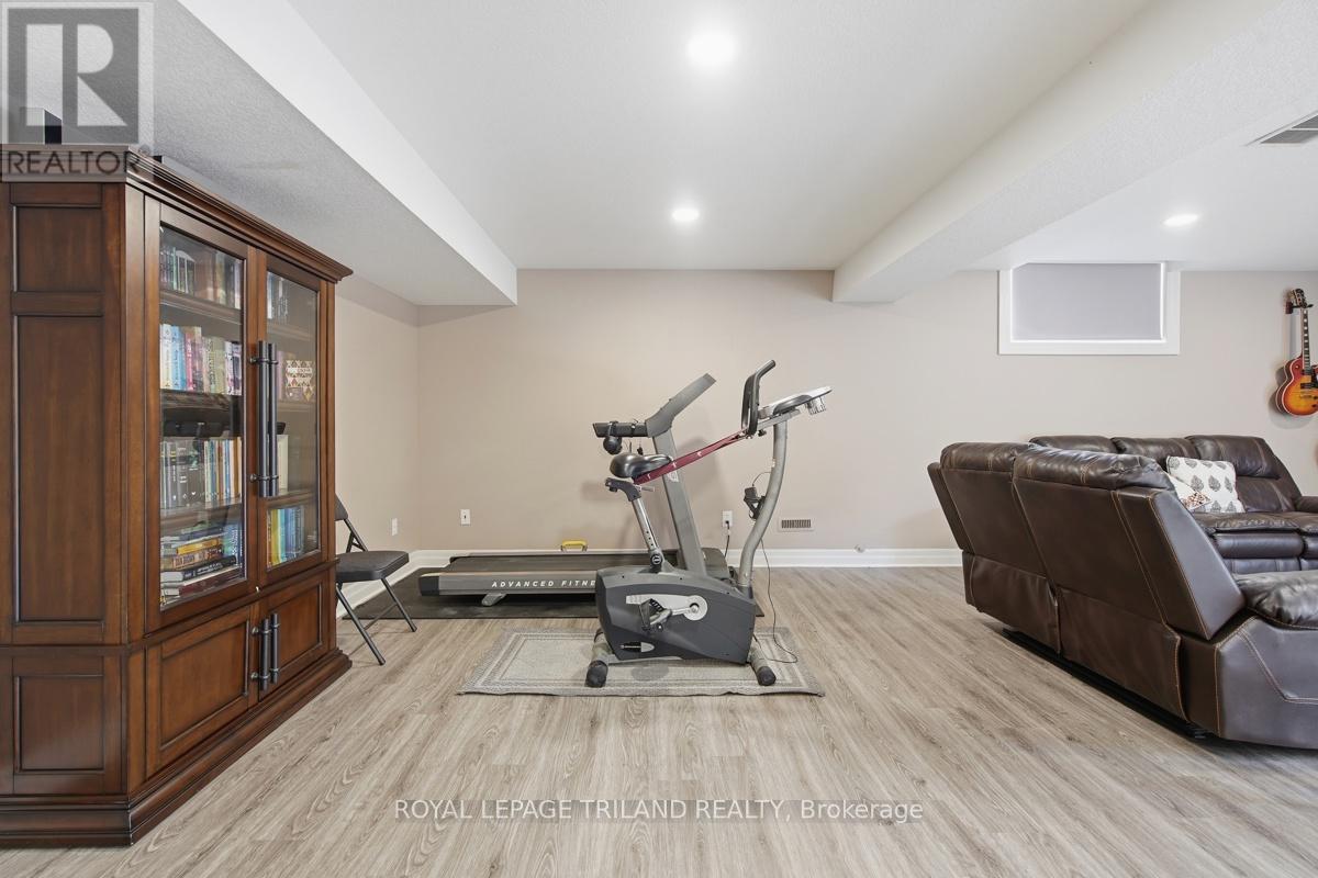 1731 FIDDLEHEAD PLACE - 30