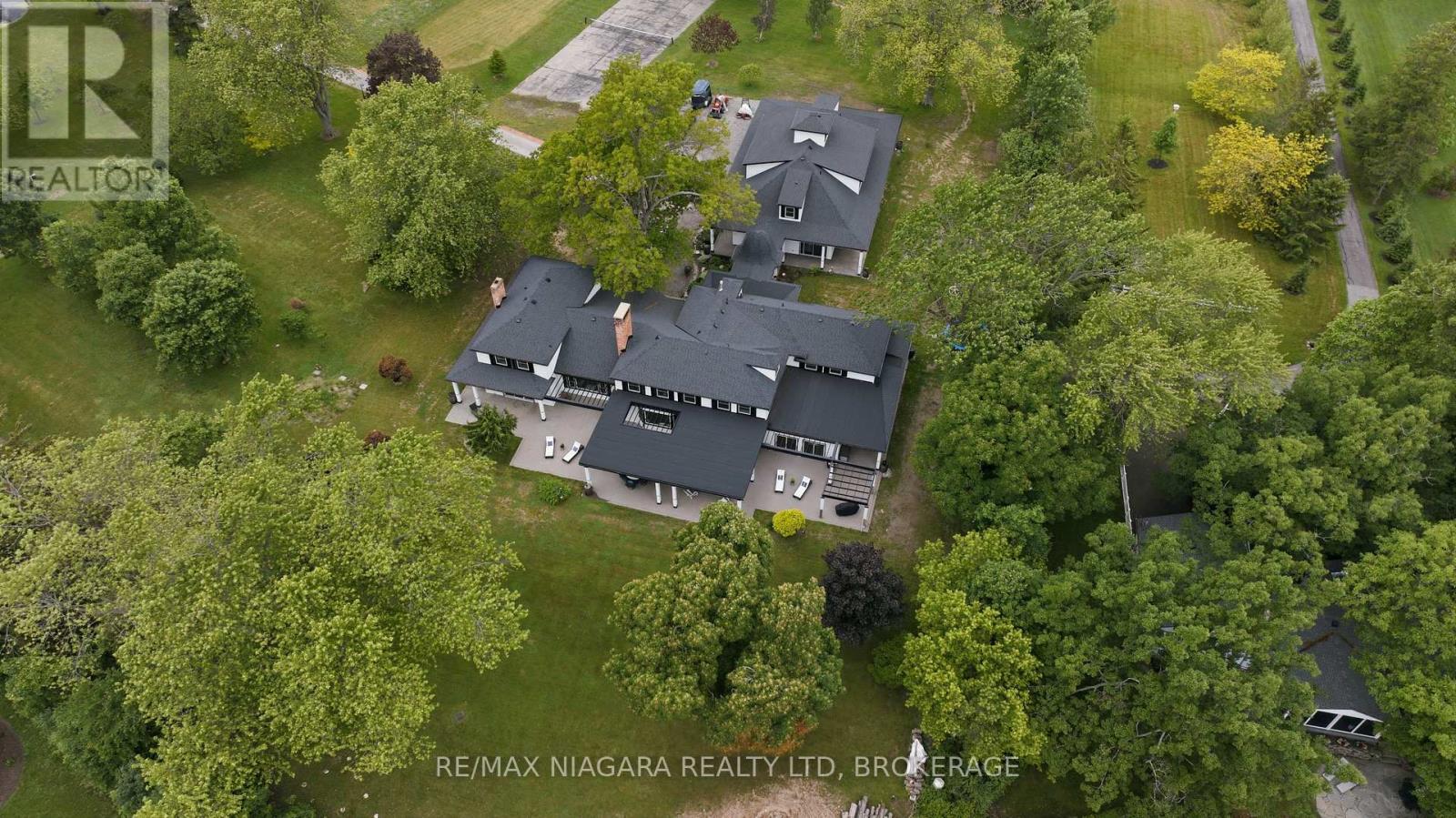 214 WINDMILL POINT ROAD S - Image 46