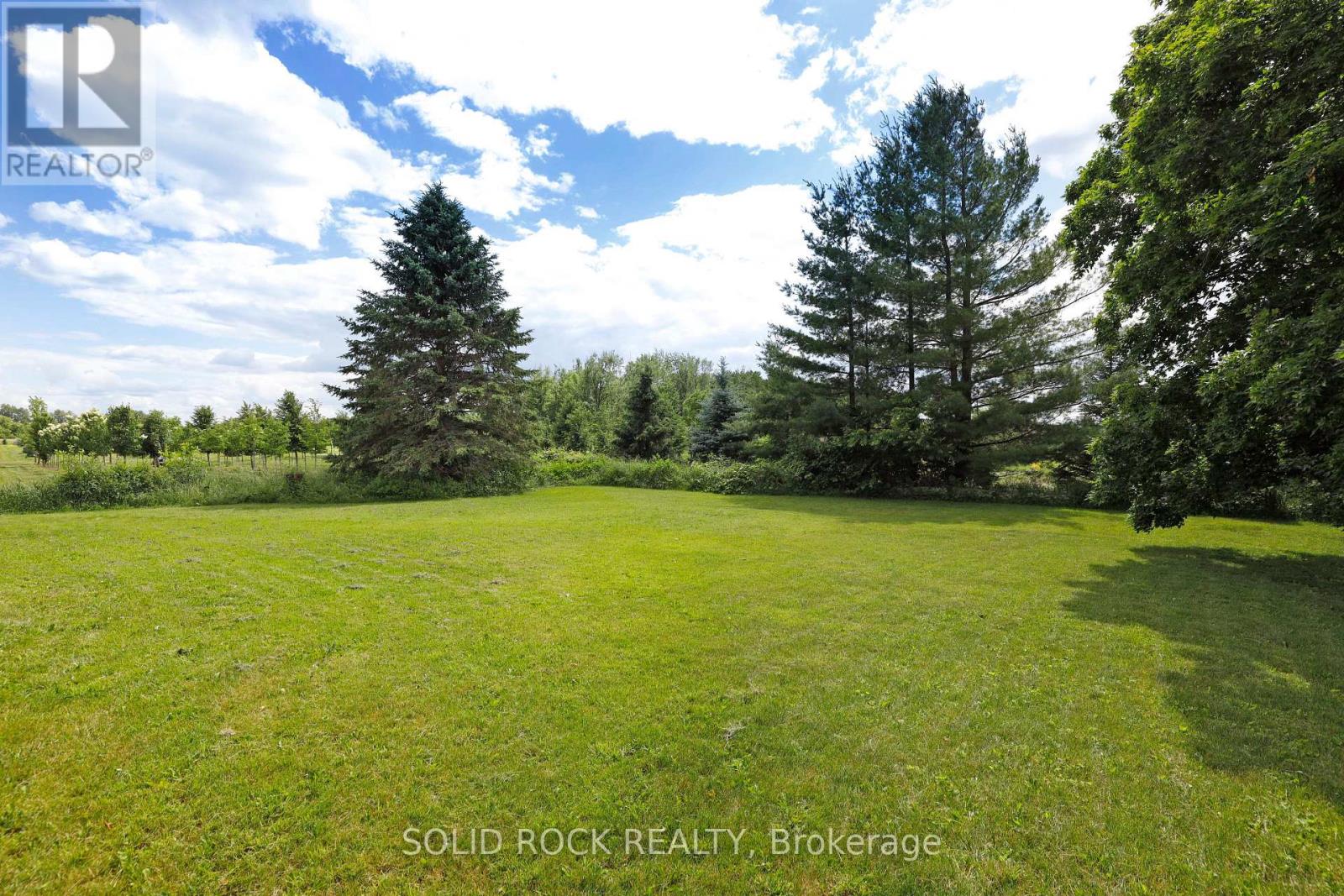 3 Bed, 2 Bath House for Sale in Ottawa – 1934 CARSONBY ROAD W, Ottawa – MLS# X13490600 - Image 29