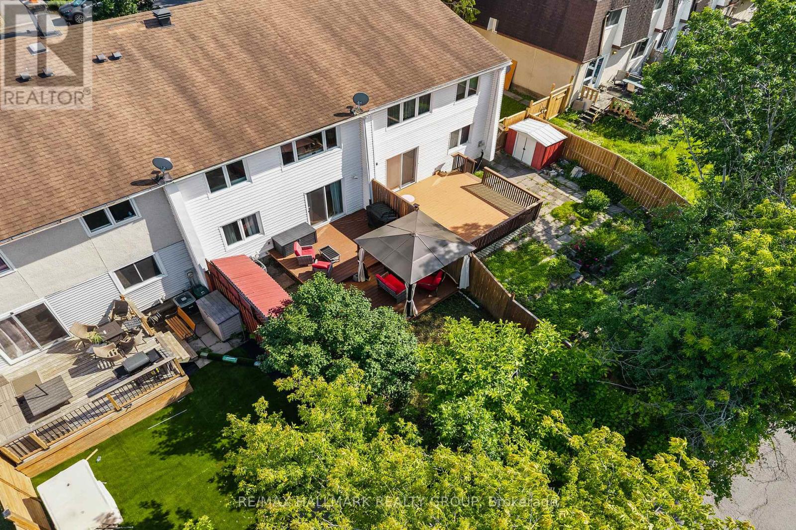 3 Bed, 2 Bath House for Sale in Ottawa – 23 OBERON STREET, Ottawa – MLS# X13490638 - Image 6
