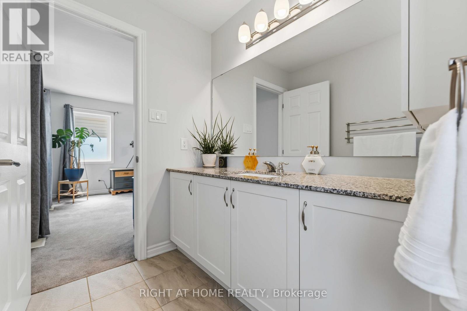 209 QUARTER HORSE STREET - 27