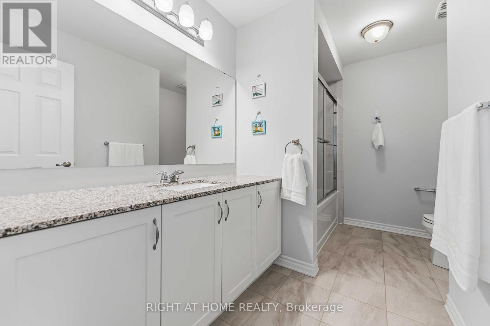209 QUARTER HORSE STREET - 30