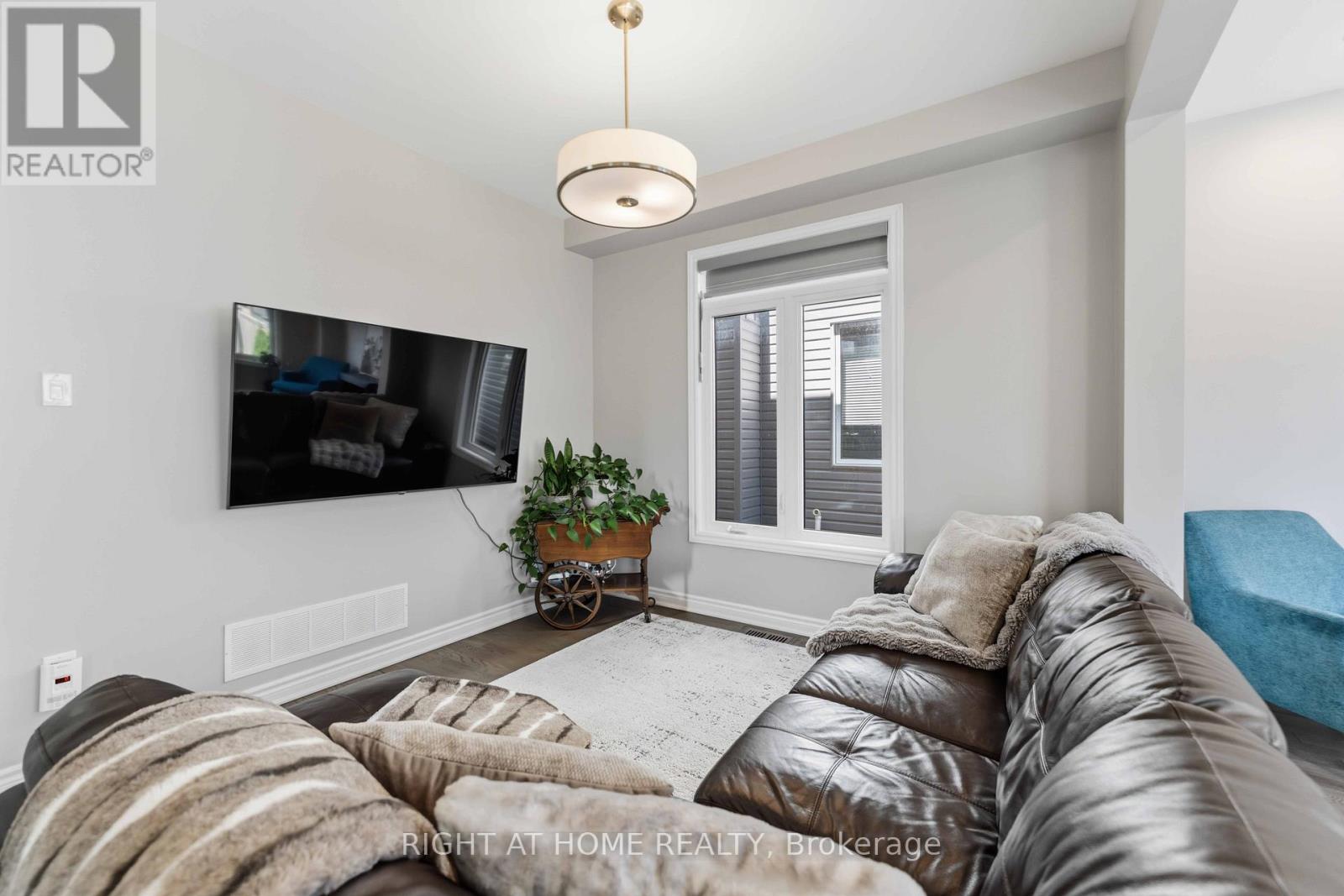 209 QUARTER HORSE STREET - 9