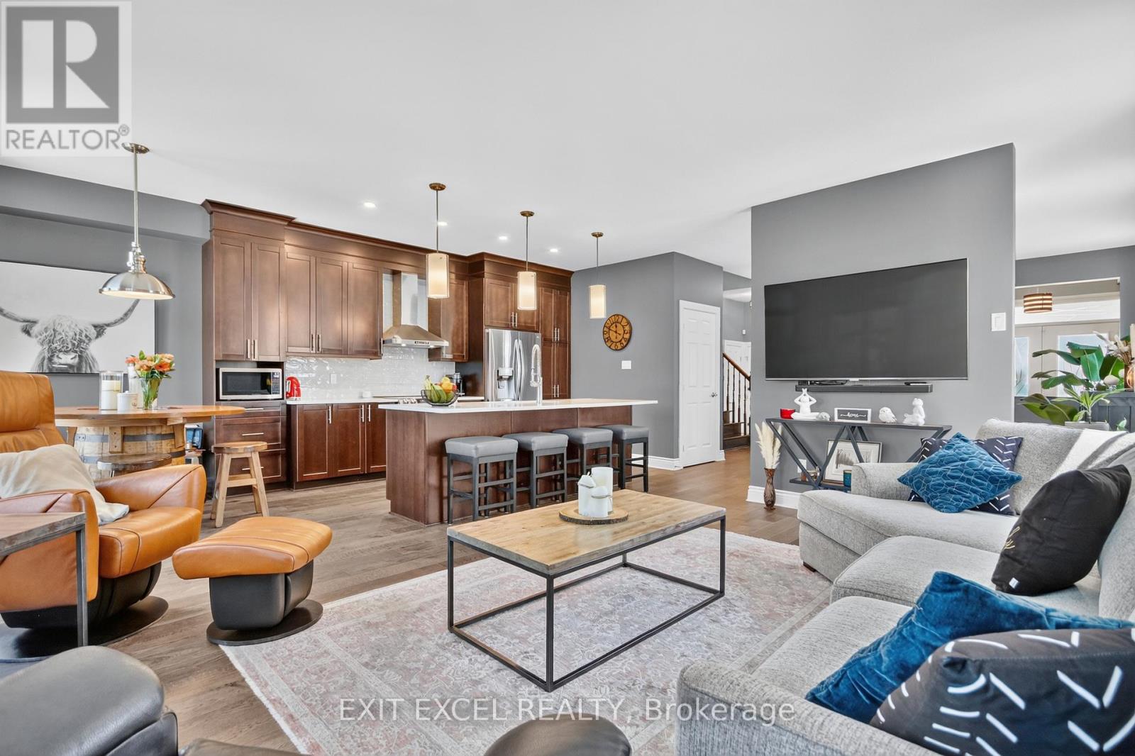 4 Bed, 3 Bath House for Sale in Ottawa – 6850 BREANNA CARDILL STREET, Ottawa – MLS# X13490714 - Image 10