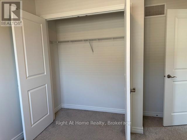 11 WHITE STAR LANE - 13