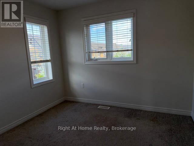 11 WHITE STAR LANE - 14