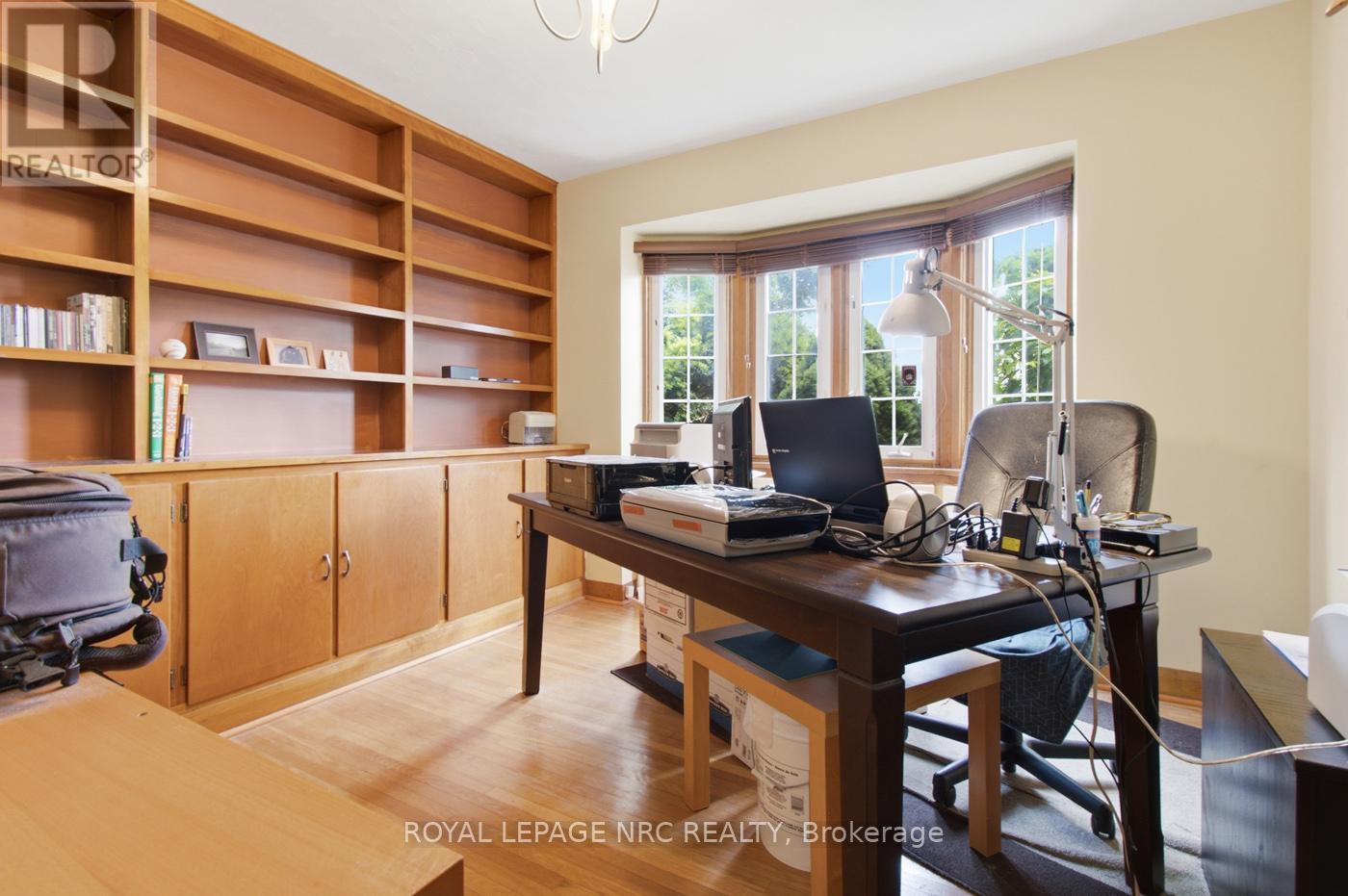 6040 LATSHAW STREET - 20