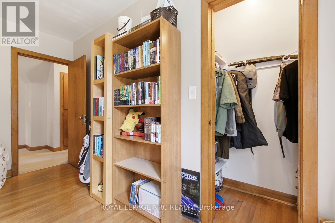 6040 LATSHAW STREET - 23