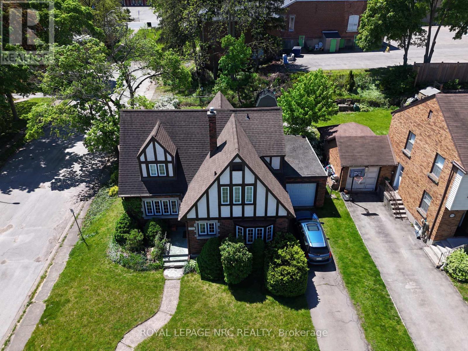 6040 LATSHAW STREET - 3