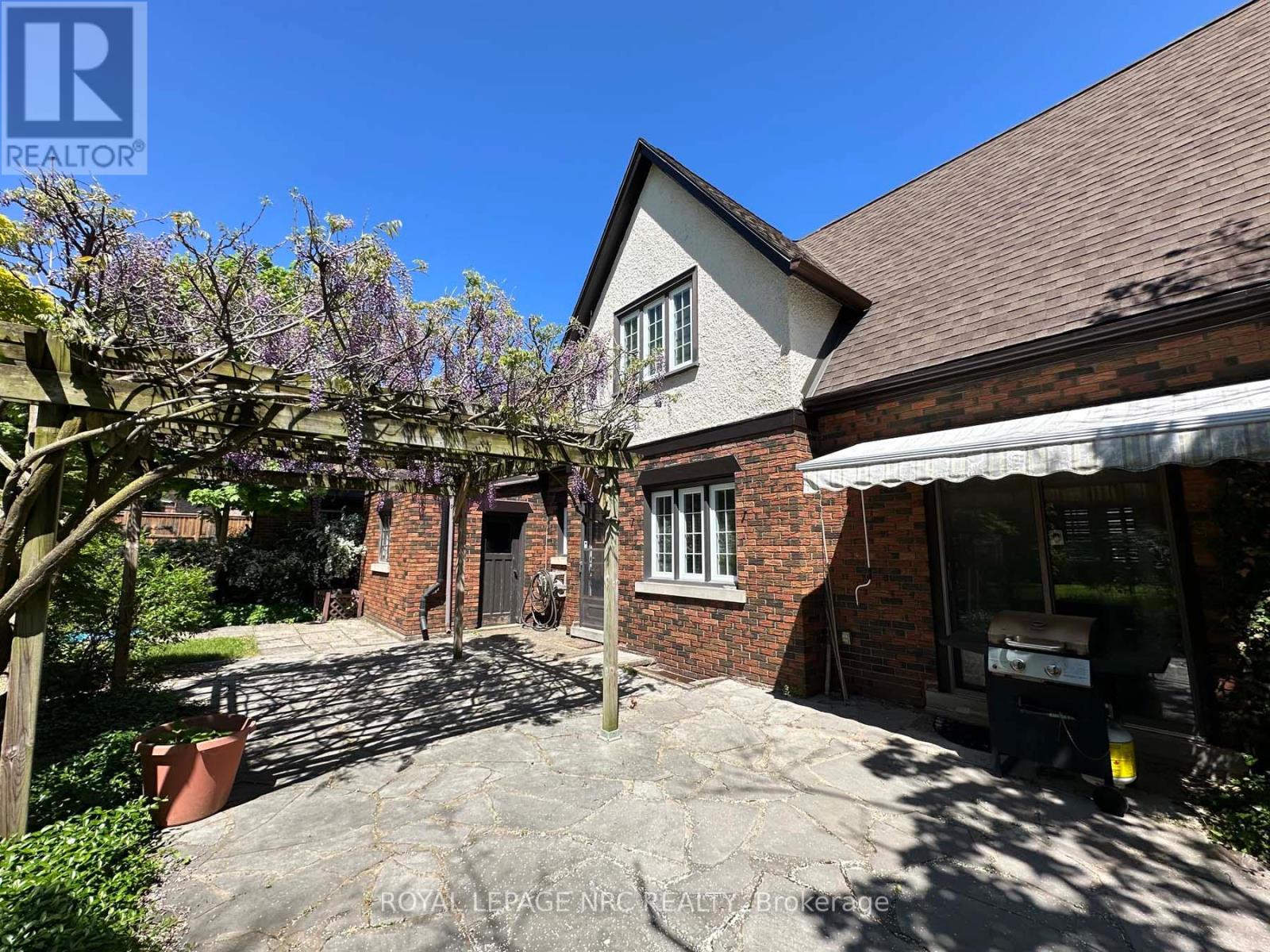 6040 LATSHAW STREET - 9