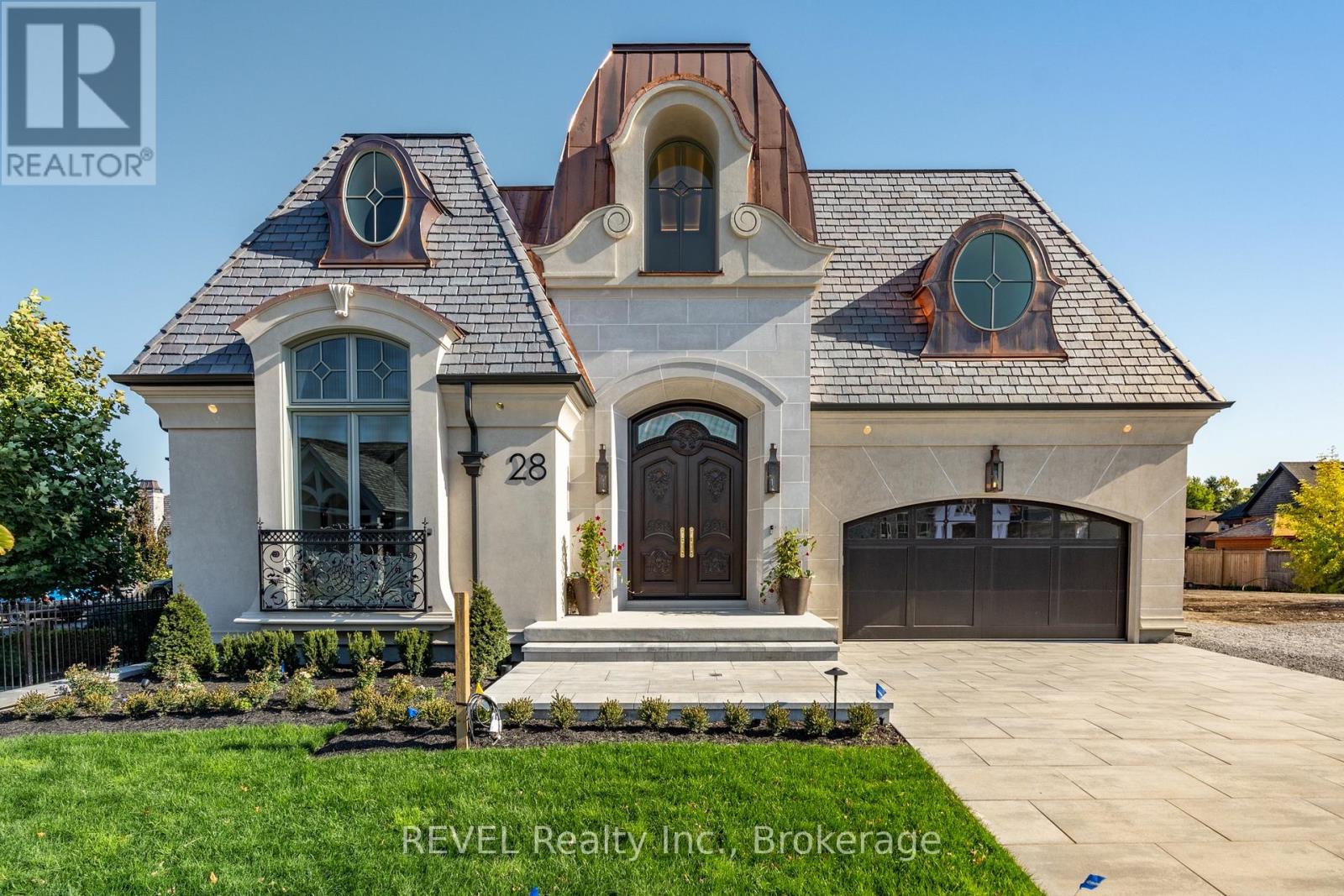 28 COTTAGE STREET - 1