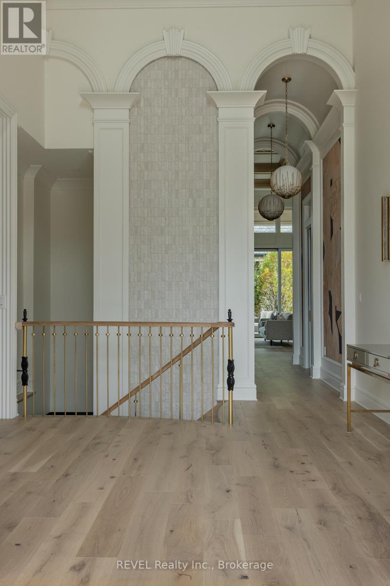 28 COTTAGE STREET - 4