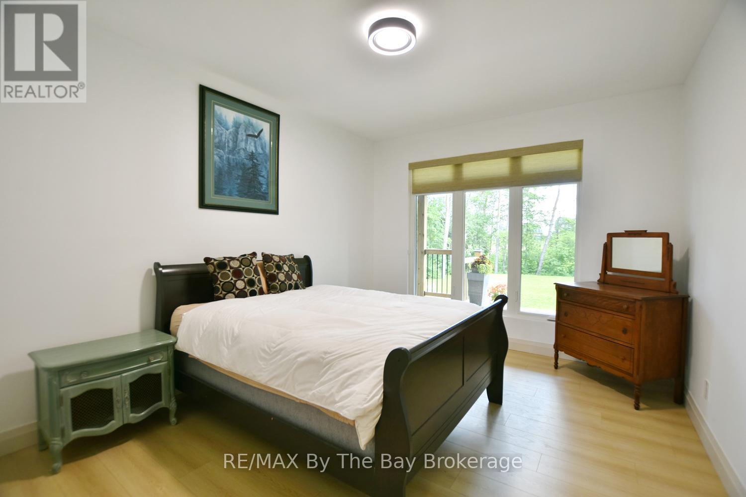 2946 92 COUNTY ROAD - 19