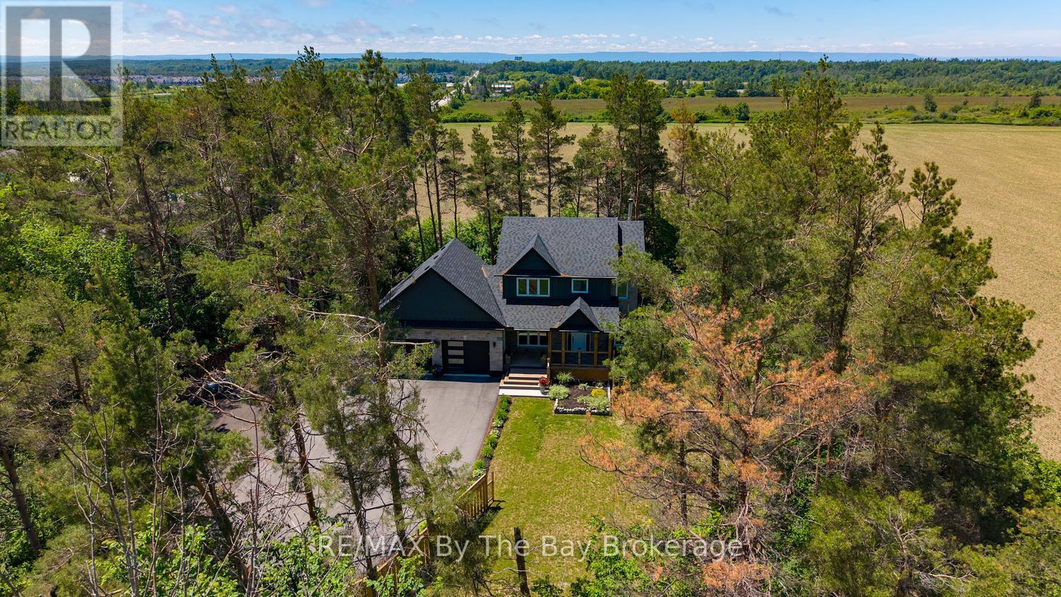 2946 92 COUNTY ROAD - 2