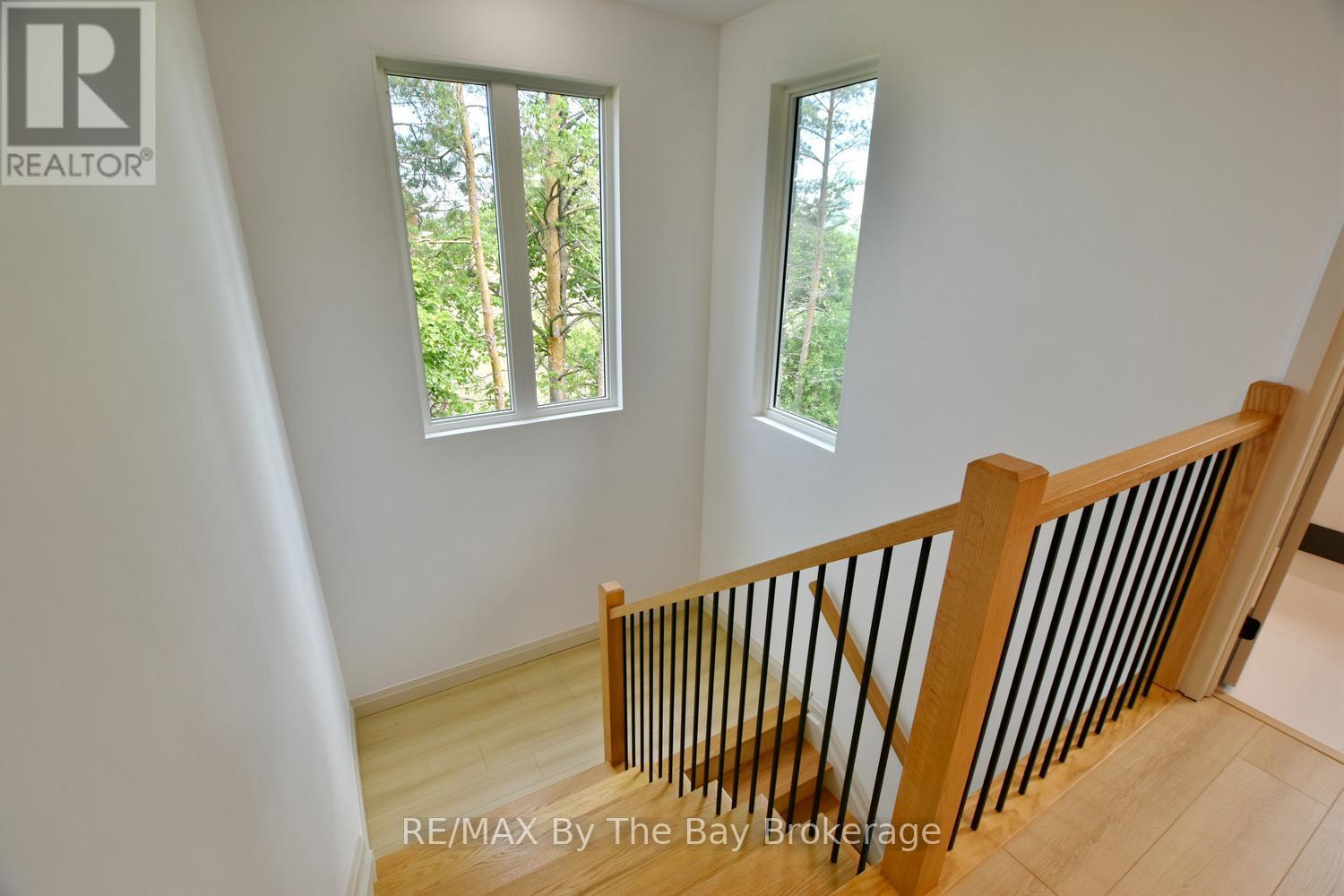 2946 92 COUNTY ROAD - 25