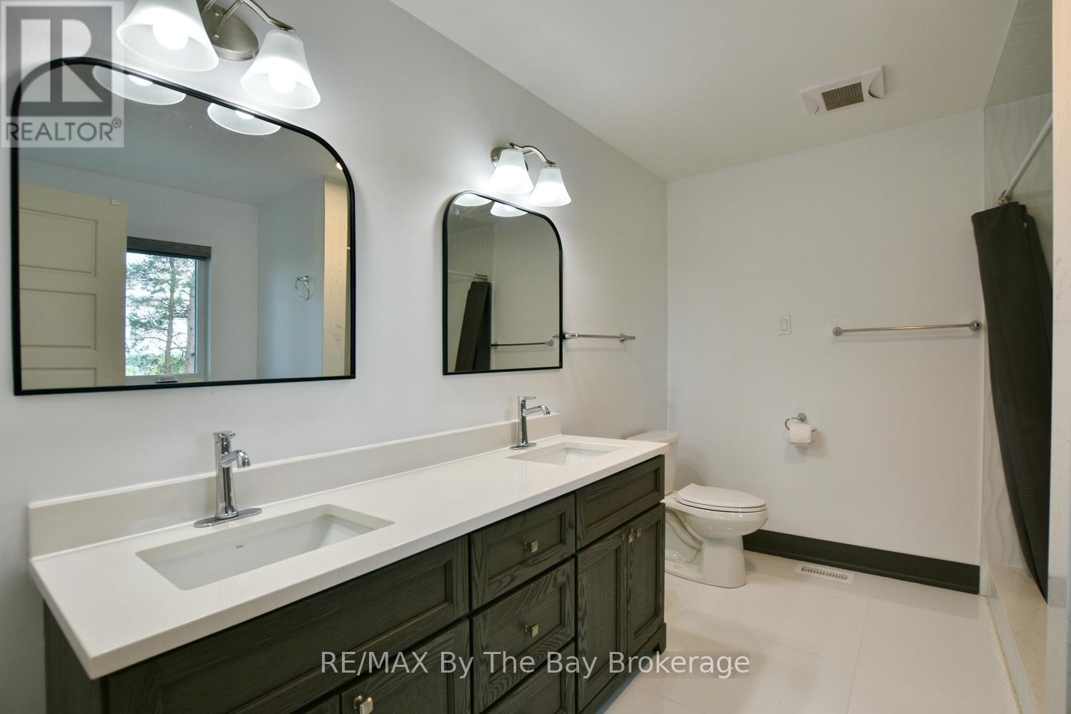 2946 92 COUNTY ROAD - 28