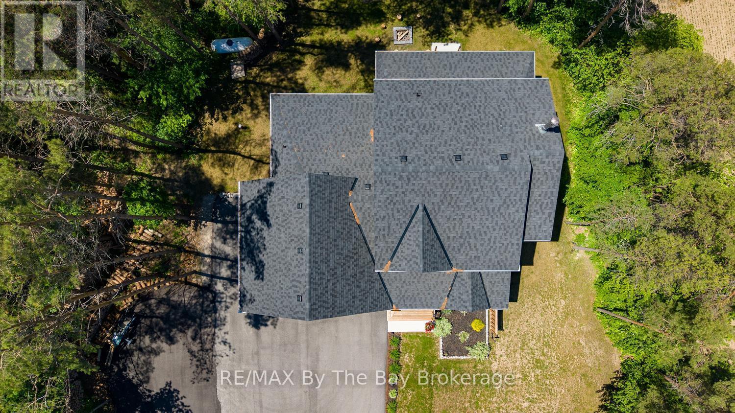 2946 92 COUNTY ROAD - 48
