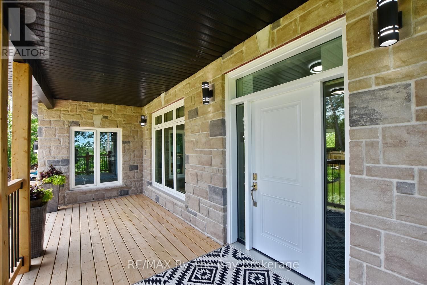 2946 92 COUNTY ROAD - 6