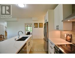2946 92 County Road, Springwater, ON L9Z2X2 Photo 17