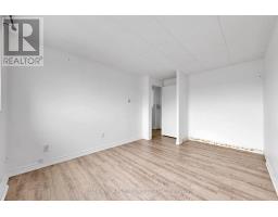 36 - 43 Taunton Road E, Oshawa, ON L1G3T6 Photo 32