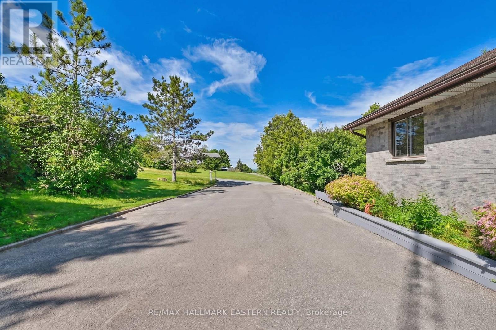 473 SUNSET CRESCENT - 15