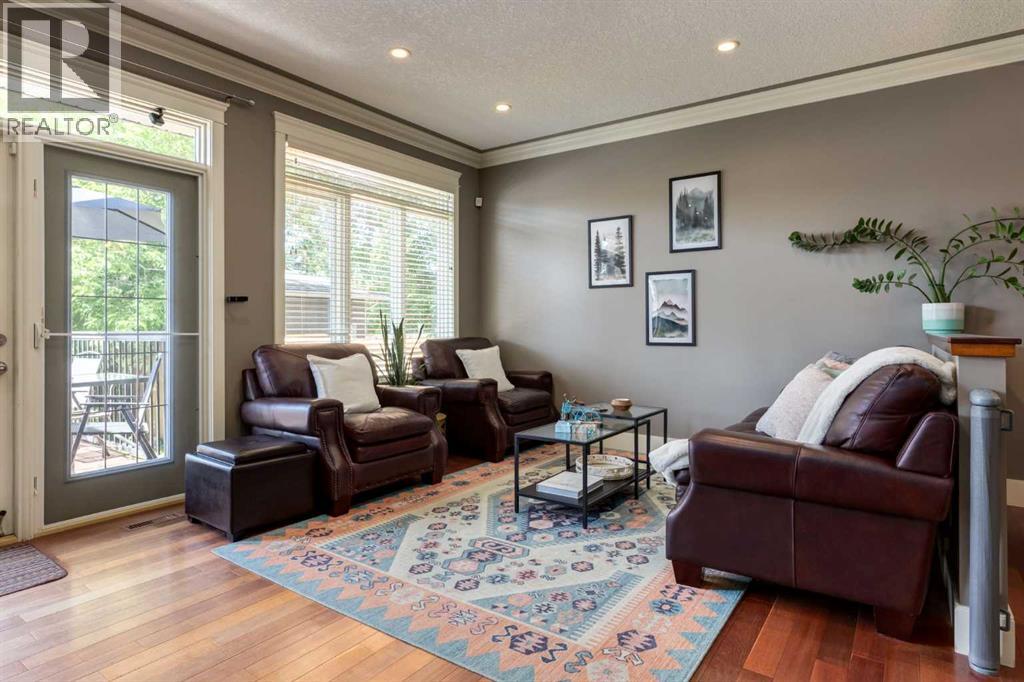 2421 1 Avenue NW — photo 17