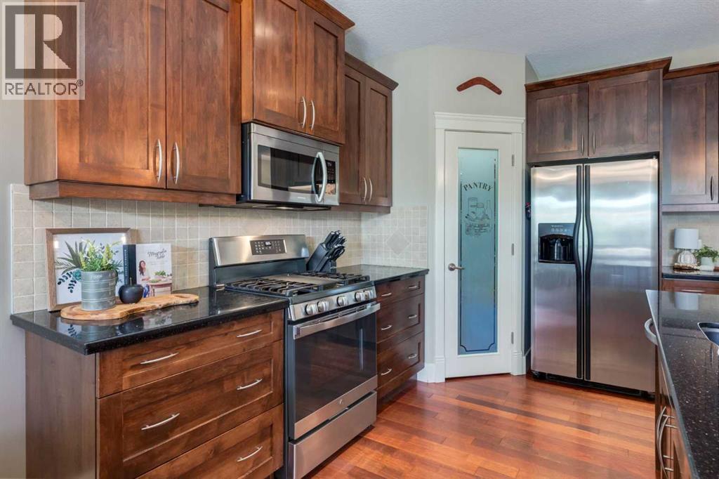 2421 1 Avenue NW — photo 12