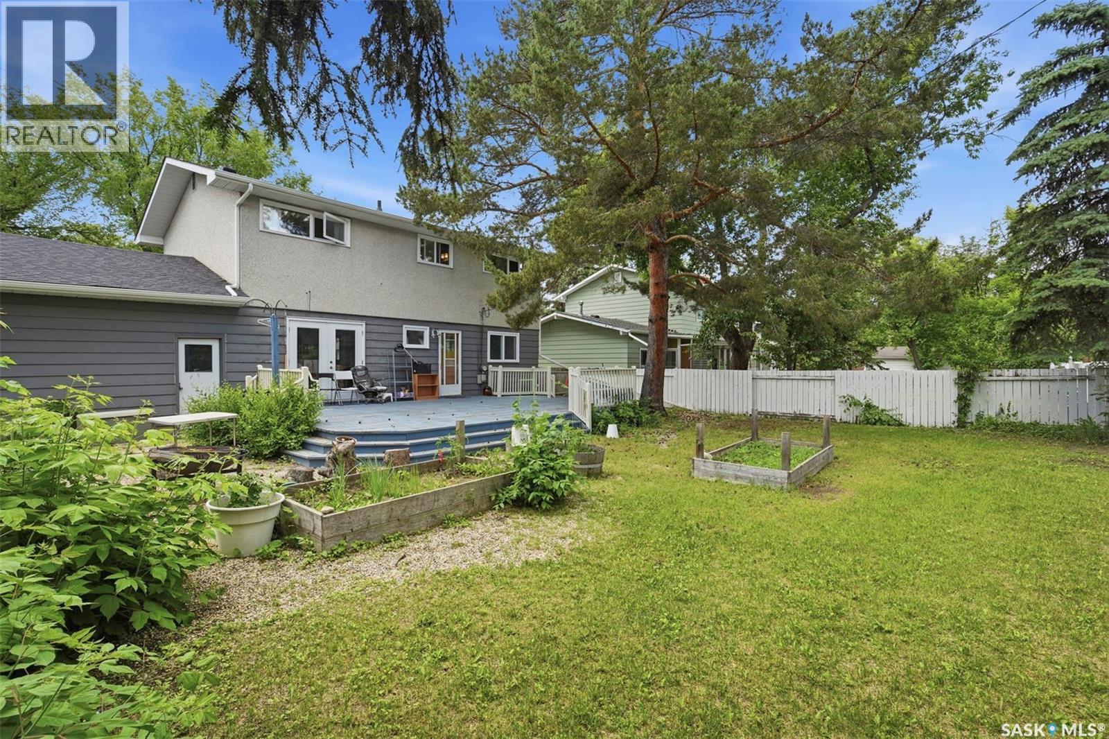 22 Rutter CRESCENT — photo 30