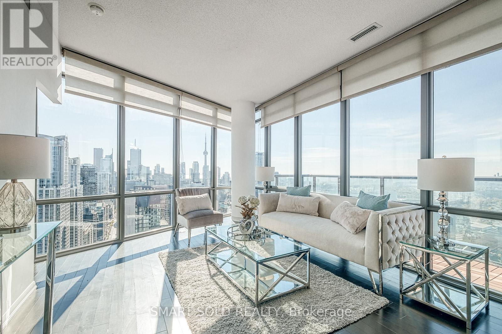 #4010 832 BAY STREET - Image 9