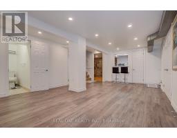 37 Lauralynn Crescent, Toronto, ON M1S2H3 Photo 18
