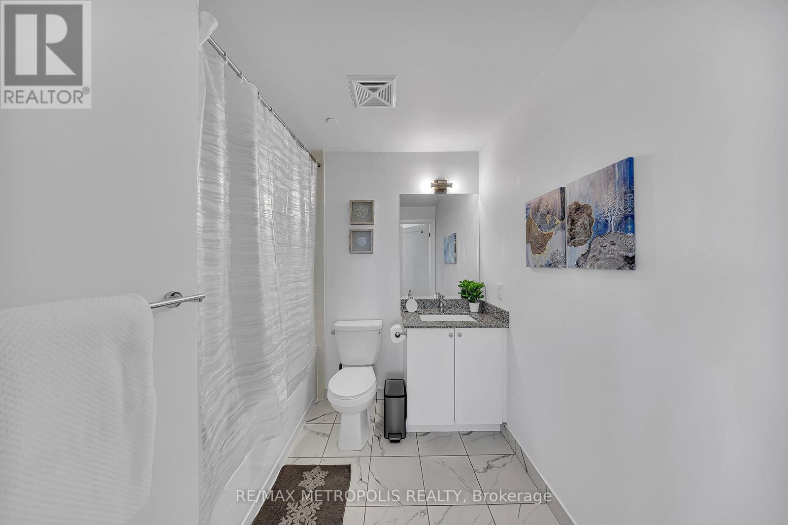 #1310 3220 SHEPPARD AVENUE E - 13