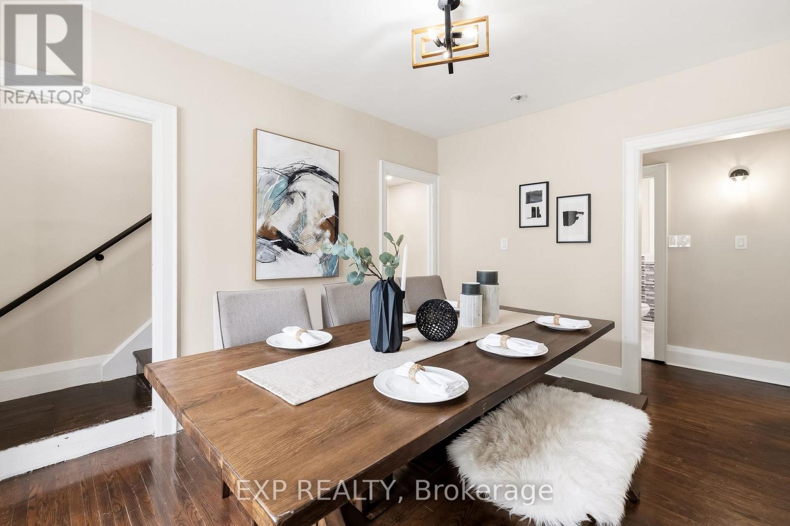 652 HORTOP STREET - 18